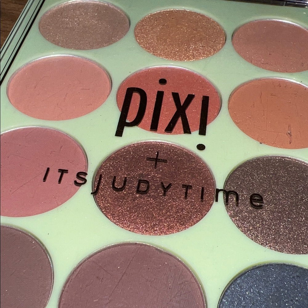Pixi + ItsJudyTime Eyeshadow Palette - Pink, Gold, Brown